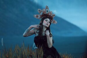 ambar-simpang-801233-unsplash